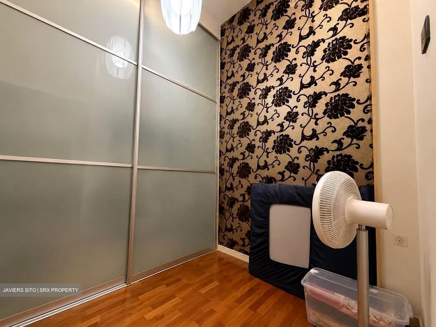 Hazel Park Condominium (D23), Condominium #570625541